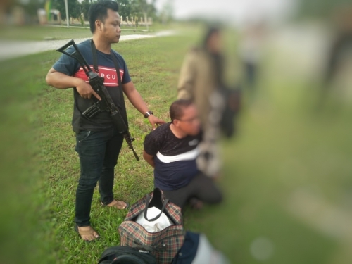 Polres Siak dan BNN Riau Amankan 10 Paket Sabu yang Akan Dibawa ke Sumbar