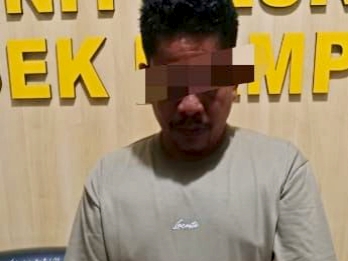 Warga Resah, Polisi Gerebek Rumah IS di Kampar—9 Paket Sabu Disita