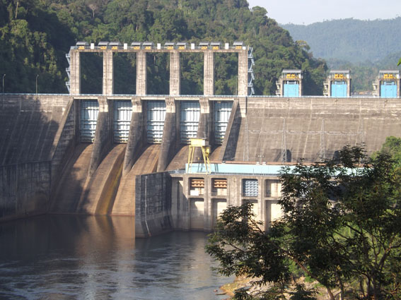 Pintu Pelimpahan Air PLTA Koto Panjang Ditutup Hari Ini