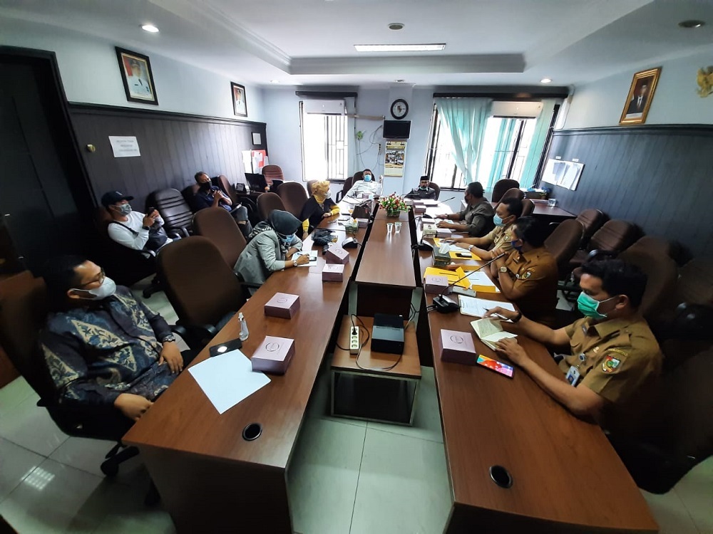 Komisi II Hearing Bersama Disperindag, Minta Masukkan Anggaran Bantuan Sembako
