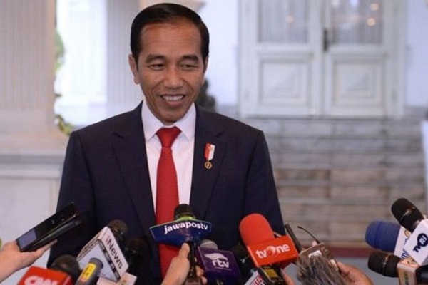 Jokowi Batal Bertemu BEM Se-Indonesia, Istana Bantah karena Penolakan