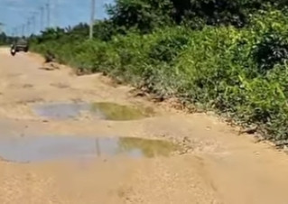 Jalan Lintas Bono Rusak Parah, DPRD Riau Minta Gubernur Riau Bertindak Cepat