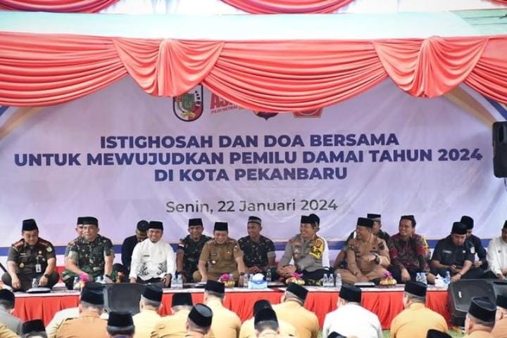 Ketua DPRD Sabarudi Hadiri Istighosah Doa Bersama Forkompinda Untuk Pemilu Damai 2024