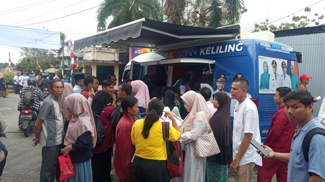 Disdukcapil Pekanbaru Catat Lonjakan Pengurusan E-KTP Pascalebaran