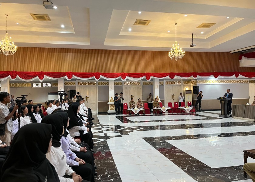 60 CPNS Resmi Terima SK, Gubernur Riau Minta ASN Baru Berintegritas dan Adaptif