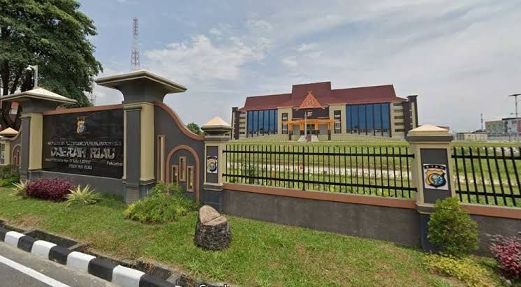 Mantan Kadiv Humas Polri Irjen Pol Muhammad Iqbal Jadi Kapolda Riau