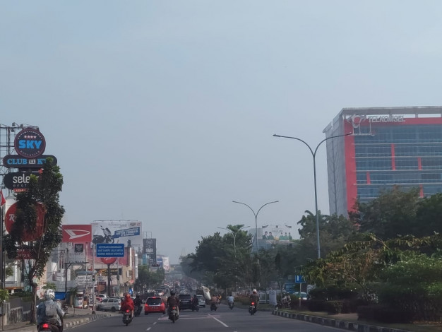 Kabut Asap Selimuti Pekanbaru, Ternyata Kiriman Tetangga