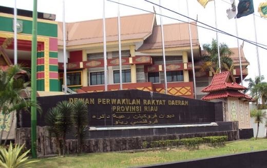 DPRD Riau Terus Dalami Dugaan Komisioner KPID Masih Bekerja di Tempat Lain