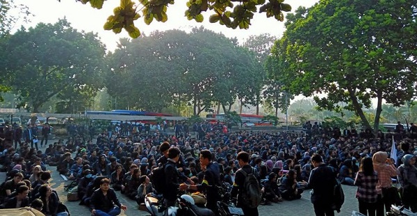 800 Mahasiswa Unpad Merapat Jakarta Demo RUU KPK dan RUU KUHP