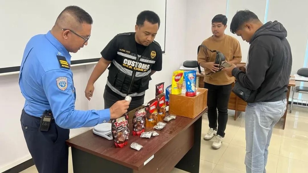 297 Gram Sabu Disamarkan dalam Makanan Ringan, Digagalkan di Bandara Pekanbaru