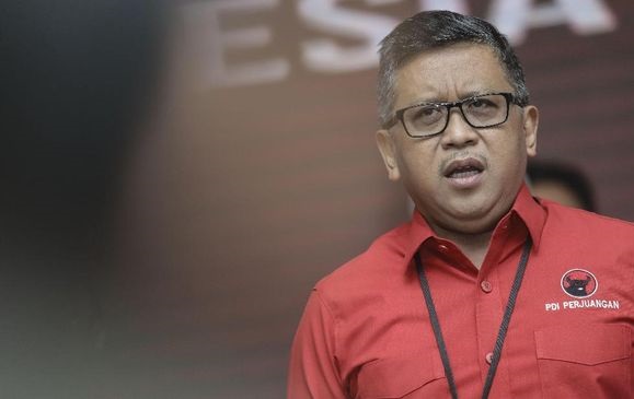 Hasto Kritik Karikatur Jokowi dan Pinokio di Media Massa