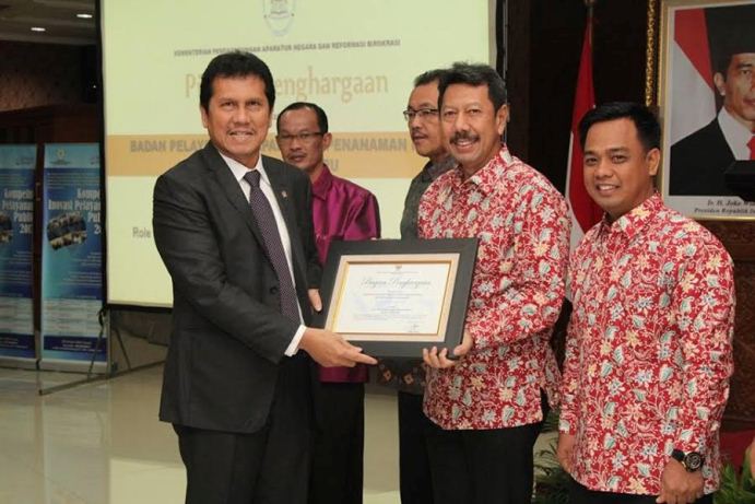 Pekanbaru Raih Penghargaan Pelayanan Publik Sangat Terbaik di Indonesia
