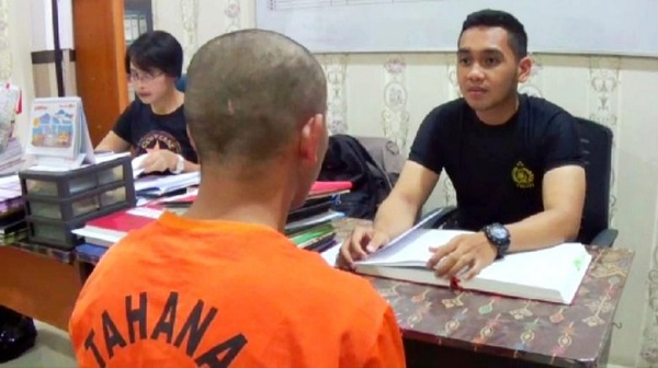 Brutal Pelajar di Manado Keroyok Guru Lalu Tikam hingga Tewas