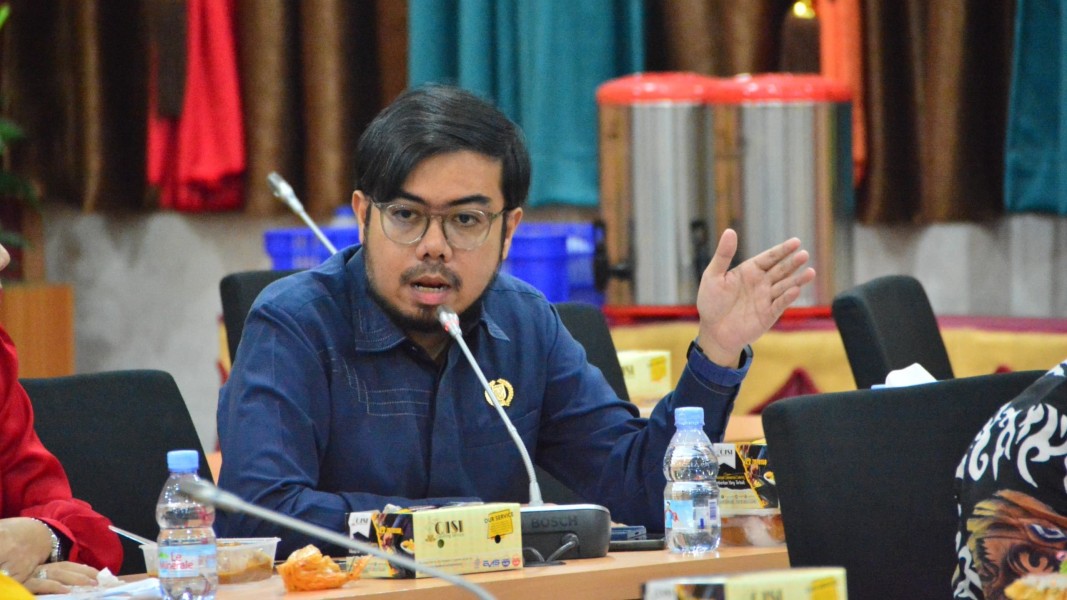 Ginda Burnama Desak Pemprov Riau Cairkan TPP ASN Sebelum Lebaran