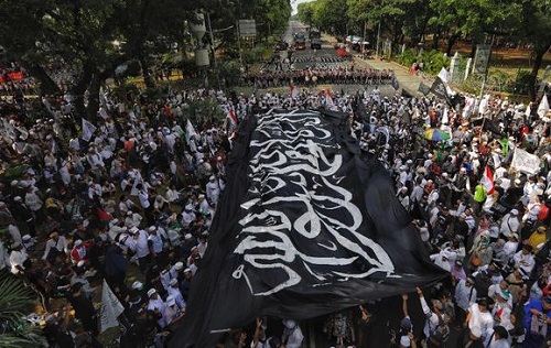 Wiranto Akan Gelar Pertemuan Antar-Ormas Islam Bahas Bendera