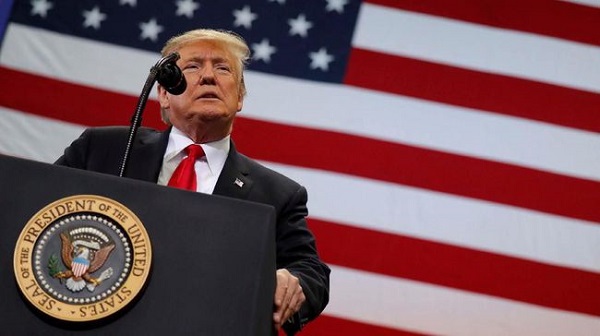 Trump Teken Surat Pembukaan Kembali Pemerintah AS