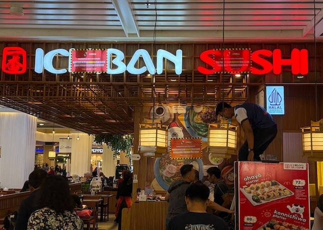 Puluhan Tempat Usaha di Pekanbaru Disegel karena Tak Setor Pajak 10 Persen