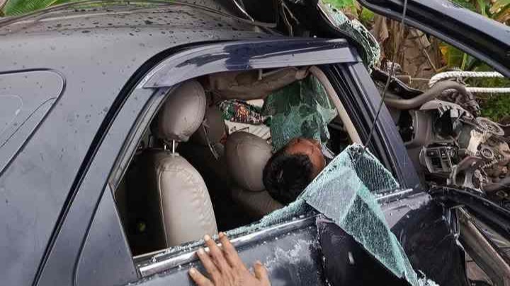 Tragedi di Rokan Hilir: Dua Tewas dalam Kecelakaan Maut Toyota Rush Vs Bus Bintang Utara