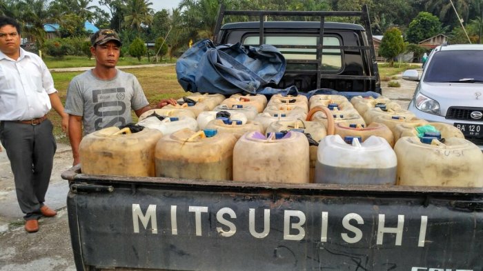Polisi Amankan 560 Liter BBM Ilegal di Inhu