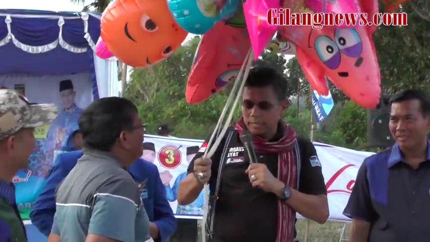 Pak Walikota, Peganglah Balonku....