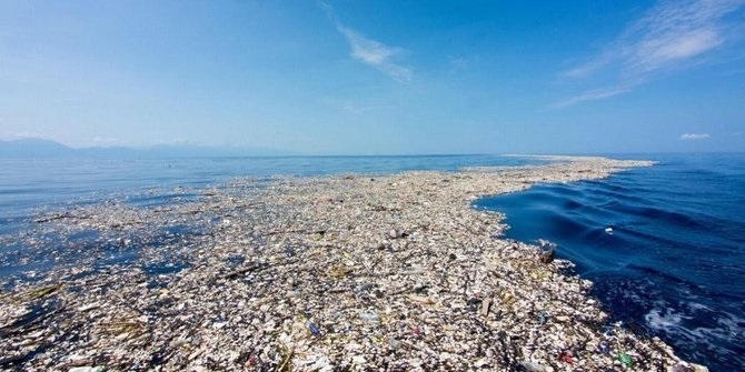 Ini Bahaya Sampah Plastik di Lautan, Ternyata Bisa Bikin Kecacatan Manusia