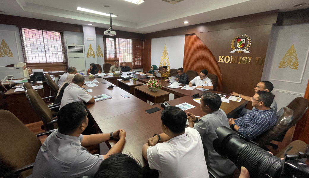 RDP Memanas: DPRD Pekanbaru Bongkar Masalah Parkir di Pekanbaru
