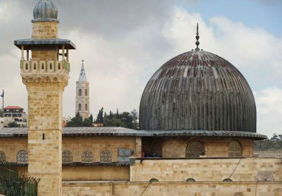 Makanan untuk Berbuka Puasa Disita, Toa Masjid Al Aqsa Diputus Israel