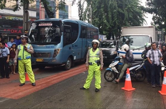Kronologi Tabrak Lari Dikejar Massa di Kebon Jeruk