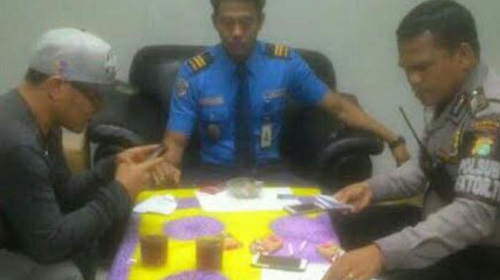 Komentar Sang Istri Saat Ditanya Soal Penangkapan Iwa K