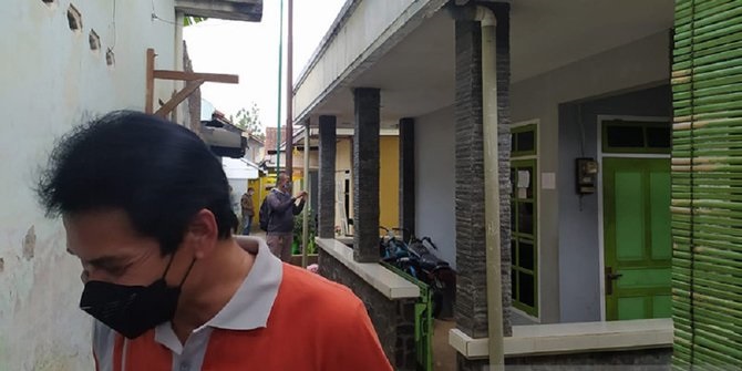 Densus 88 Geledah Rumah Terduga Teroris di Purwokerto, Sita Laptop dan KTP