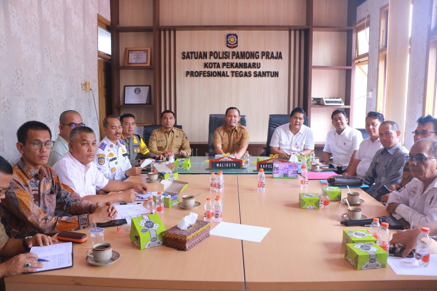 Dua Kelompok Damai, Pengelolaan Parkir Pasar Induk BRPS Kembali Aman