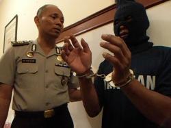 Alasan Ritual, Pensiunan Aparat ini Setubuhi Anaknya Sendiri