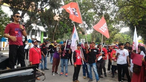 Izinkan Buruh Migran, Kepemimpinan Jokowi Bikin Buruh Merasa Kehilangan Harapan