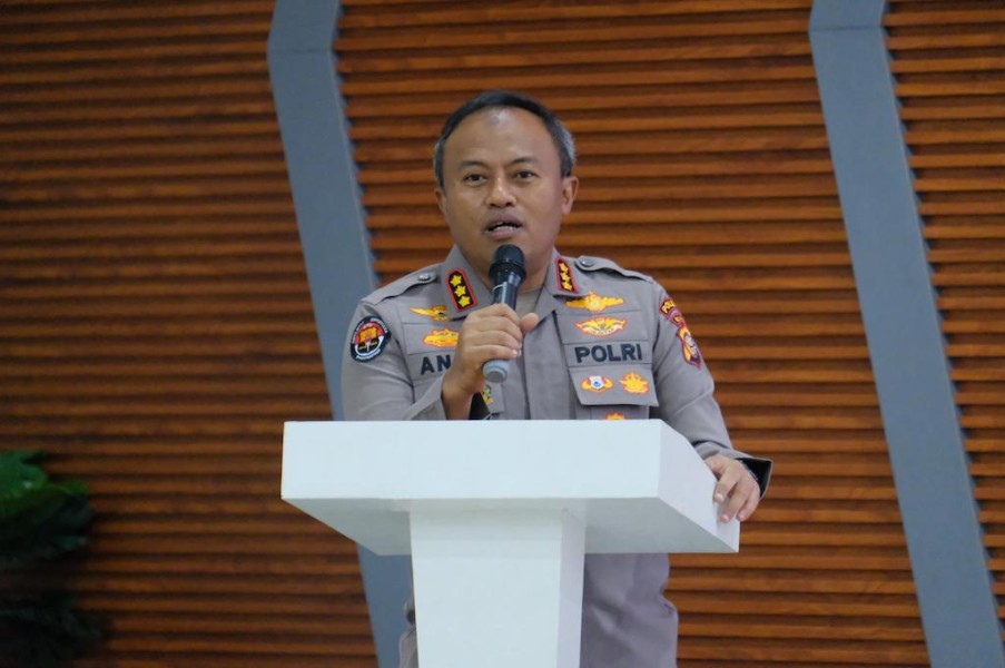 Oknum Polisi Brigadir Alex Sander Ditangkap Polda Riau, Diduga Terlibat Jaringan 1 Kg Sabu