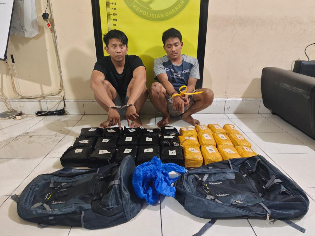 Polda Riau Tangkap Dua Kurir dengan Barang Bukti 27 Kg Sabu di Pekanbaru