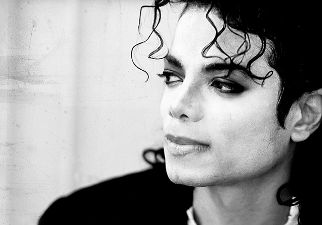 Mantan Dokter Ungkap Detik-detik Kematian Michael Jackson