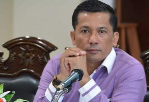 Pemprov Lamban Atasi Kabut Asap, M Adil Pertanyakan Anak Gubri Syamsuar Belum Kena ISPA