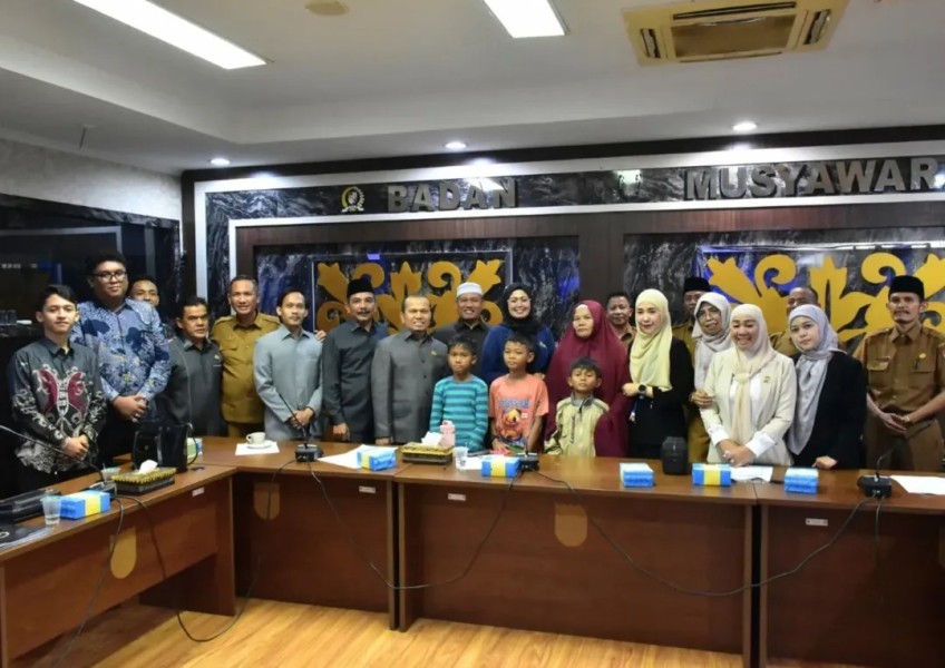 Komisi III DPRD Pekanbaru Fasilitasi Mediasi Wali Murid dan Guru SDN 181, Kedepankan Penyelesaian Humanis