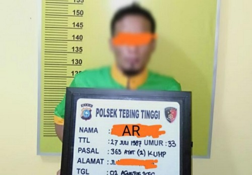 Polsek Tebingtinggi Tangkap Tersangka Pencurian Emas dan Handphone