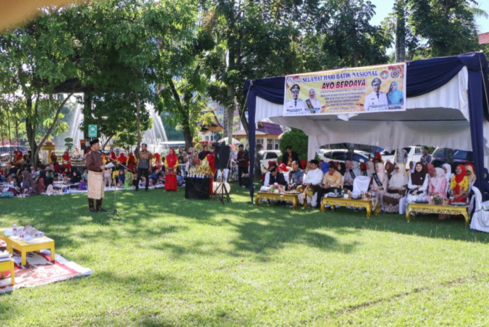 Agung Nugroho Dukung IGTKI Pekanbaru Lestarikan Budaya Lewat Kegiatan Membatik Anak PAUD
