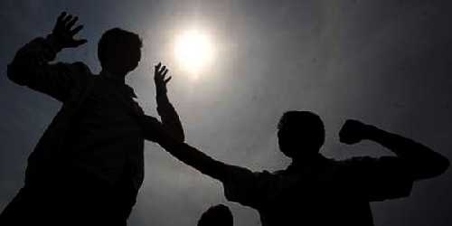 Diancam Pakai Senjata Api, 1 Keluarga di Rumbai jadi Korban Perampokan 3 Pria Berpenutup Wajah