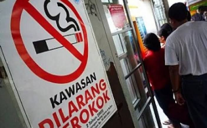 Perda KTR Resmi Berlaku, DPRD Pekanbaru Soroti Iklan Rokok Ilegal