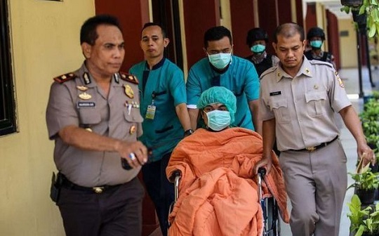 Misteri Orang Berselimut Oranye di Atas Kursi Roda di RS Polri, Ternyata Ia Dalang Rusuh Mako Brimob