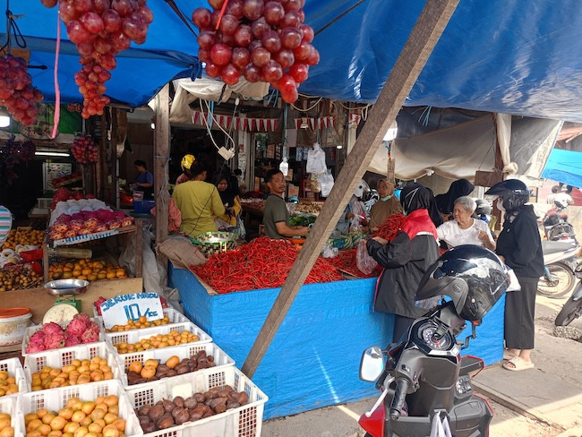 Harga Bahan Pokok di Pekanbaru Awal 2026 Masih Fluktuatif, Cabai Turun Drastis