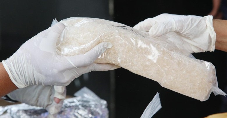 Polda Riau Gagalkan Penyelundupan 10 Kg Sabu-15 Ribu Ekstasi dari Malaysia