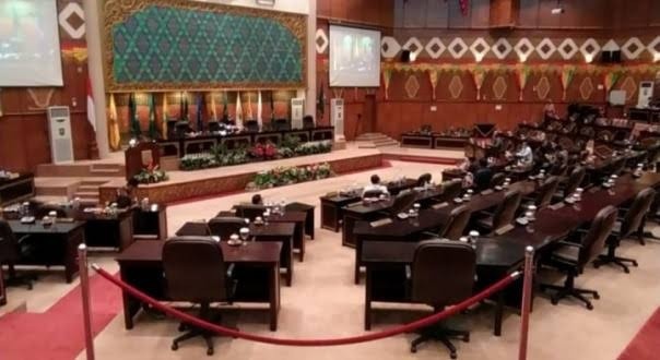 Belum 2,5 Tahun, Banyak Fraksi di DPRD Riau Rotasi Anggotanya