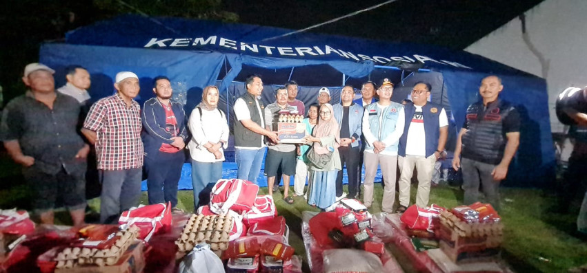 Rumah dan Kios Hangus Terbakar, Korban di Jalan Pepaya Ujung Dapat Bantuan Cepat dari Dinsos