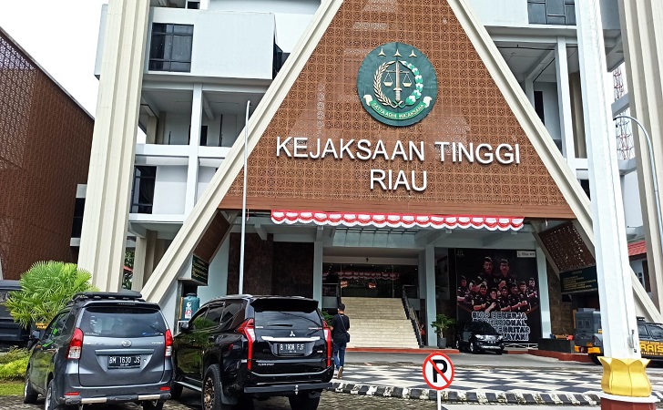 Kejaksaan Agung Copot Aspidsus Kejati Riau, Diduga Bocorkan OTT KPK ke Sekdako Pekanbaru