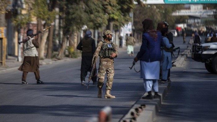 Taliban Gempur Persembunyian ISIS, 4 Orang Tewas-10 Ditangkap