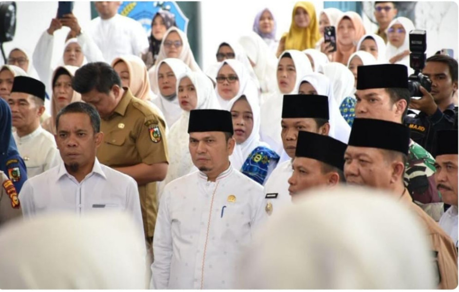 Ketua DPRD Muhammad Sabarudi Hadiri Pelantikan PD BKMT Pekanbaru Periode 2023-2028